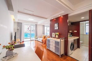 City View 1BR Serviced Residence - Comfortable Stay with Kitchen | Room amenity - Tyms High Serviced Residence Shanghai Stadium Metro (Shanghai)