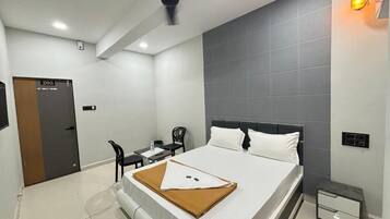 Dobbeltrom, balkong, byutsikt