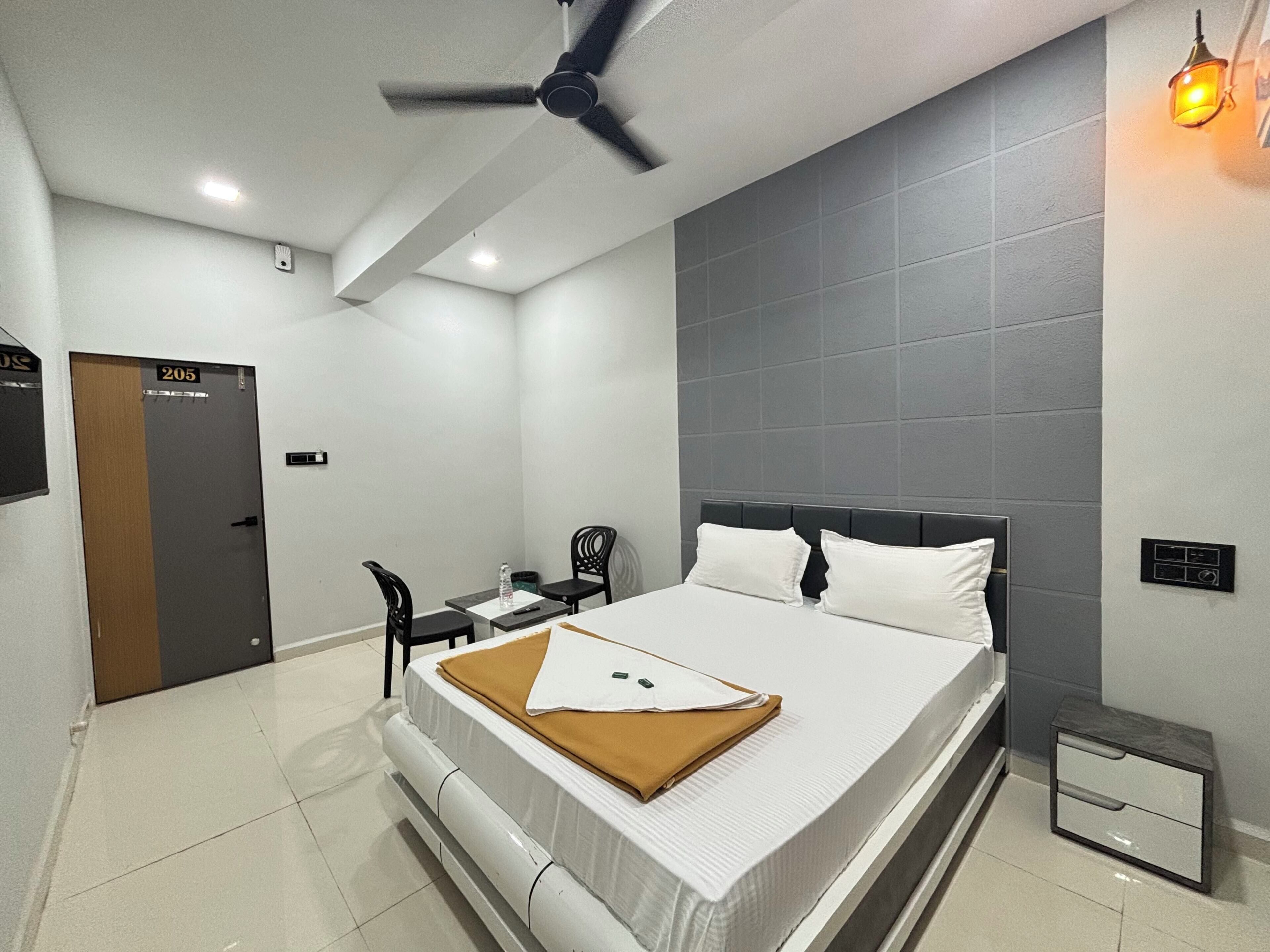 Double Room, Balcony, City View