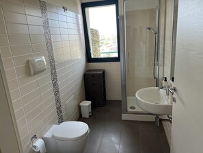 Bathroom - Vrbo Property (Cagliari)