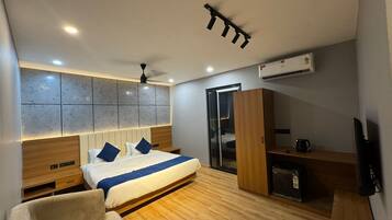 Premium-suite - balkon - udsigt til have