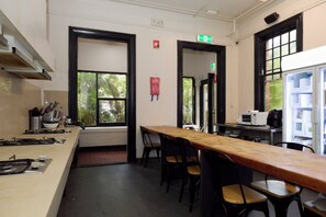 Private kitchen - Glebe Terraces (Glebe)