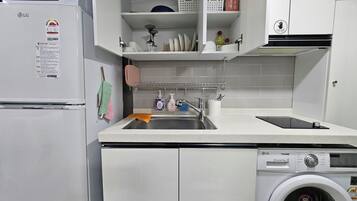Fridge, microwave, stovetop, electric kettle