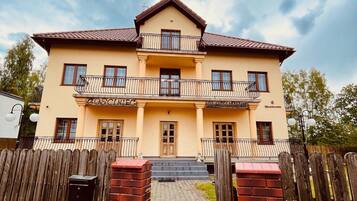 Apartment | Exterior