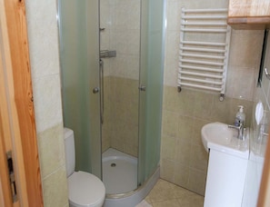 Apartment | Bathroom