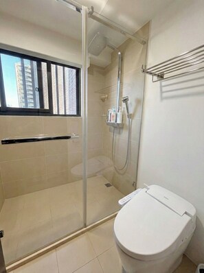 Bathroom - Luxury Sunset River View / Quiet & Convenient / Ximen / Monthly Rentals (Taipei City)