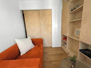 Living area - Luxury Sunset River View / Quiet & Convenient / Ximen / Monthly Rentals (Taipei City)