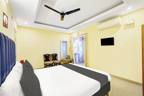 Room - Hotel O Padmavathi Puram (Padmavathi Puram, Tirupati)