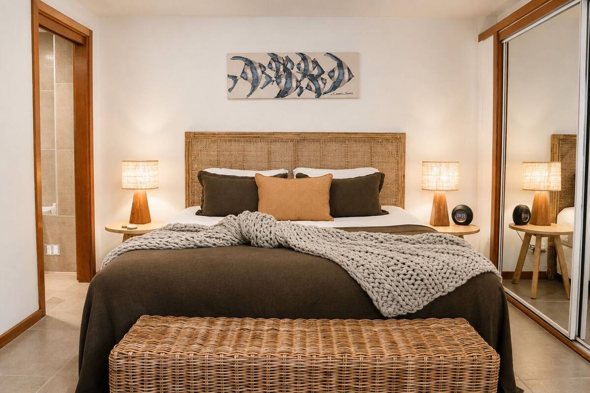 Luxury Studio, Pool View | Iron/ironing board, WiFi (free)