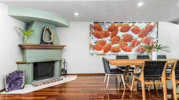 Panoramic House, Garden View | Dining