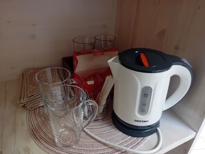 Coffee and/or coffee maker - DELUXE DOUBLE ROOM WITH ROUND BED IN THE CENTER OF ALBENGA UP TO 4 PEOPLE (Albenga)