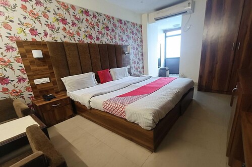 Collection O Lansdowne Viewpoint