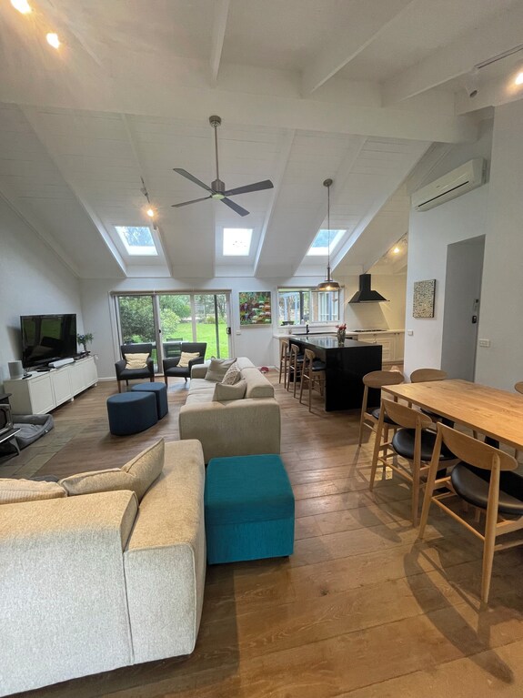 400m Beach Haven! Perfect For Family Or Friend Get Aways! Tennis Court Included! - Balnarring