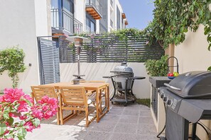 Familienhaus, 2 Schlafzimmer, Terrasse | Terrasse/Patio