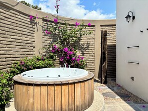 Family House, 2 Bedrooms, Patio | Outdoor spa tub - Private Hot Tub - 2BR in Nueva Escondida (San Miguel de Allende)