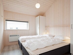 House | Interior - Villa With Sauna and Full Kitchen (Grossenbrode)