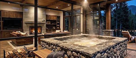 Indoor spa tub