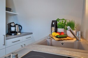Fridge, oven, stovetop, dishwasher - Beach thistle - Westerland (Westerland)