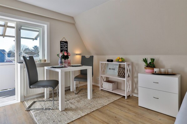 تناول الطعام