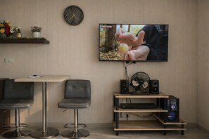 Economy Condo, 1 King Bed - Unixx South Pattaya Condominium (Pattaya)