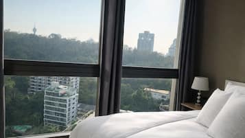 Economy Condo, 1 King Bed