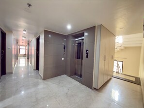 Interior - HOTEL CENTER POINT (Bhubaneshwar)