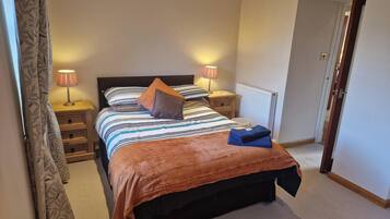 Classic Bungalow, Garden View