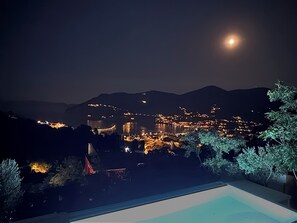 Property grounds - Brand-New Villa 'Maison Magnolia', Infinity Pool & Sea View above Skopelos Town (Skopelos)