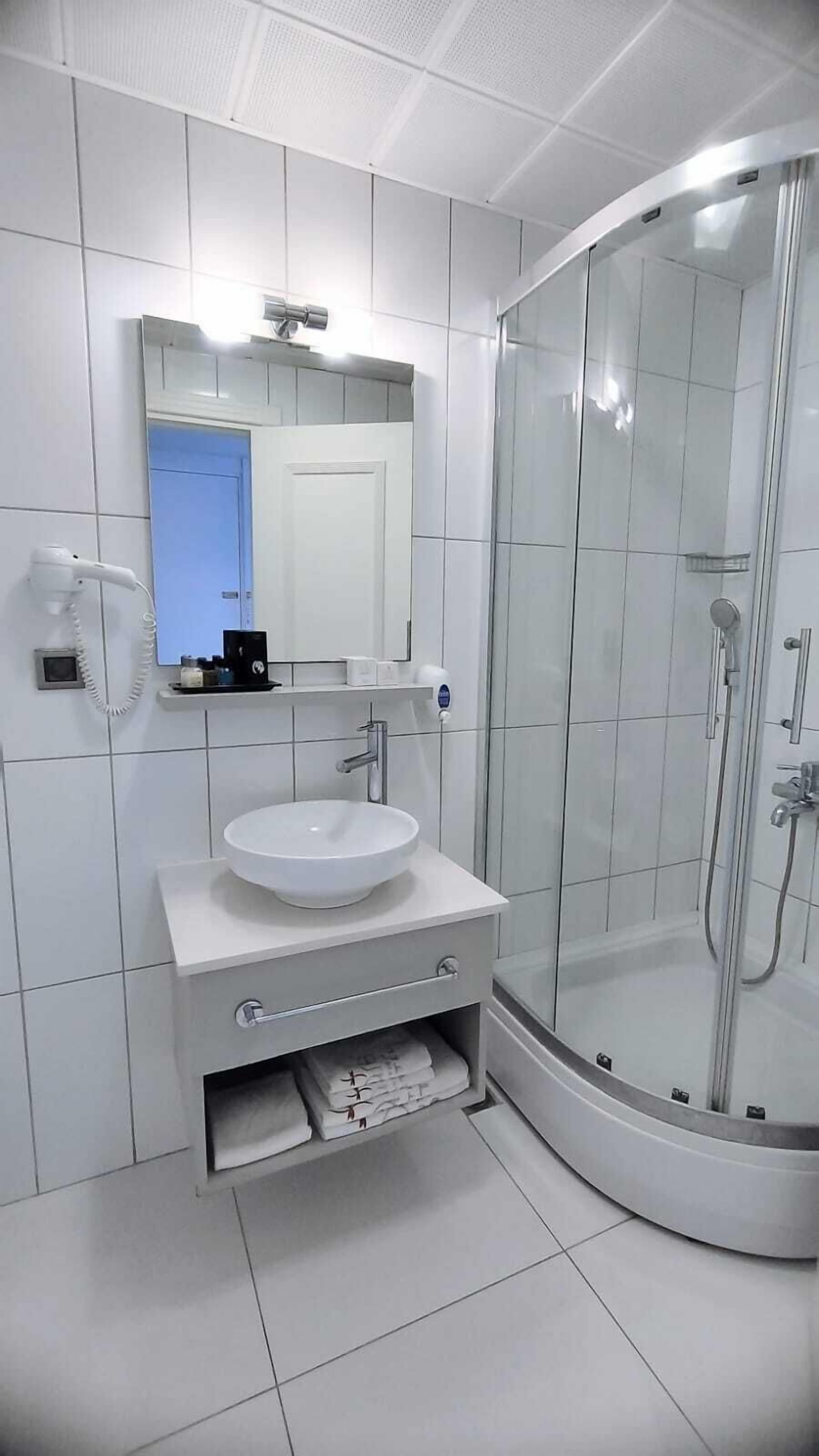 Doppelzimmer | Badezimmer