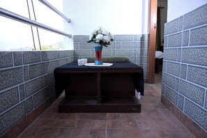 Superior Room, 1 Katil Ratu (Queen), Balcony, Mountain View | Bahagian dalam