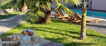 Quiet house with private pool in Godinhaços, northern Portugal.