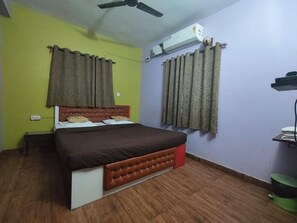 Free WiFi - HOTEL SINTLE PALACE (Bhubaneshwar)