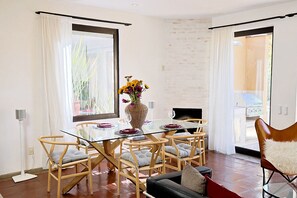 Ferienhaus, 2 Schlafzimmer, Nichtraucher, Terrasse | Speisen