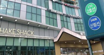 Sillim and Seowon Station 10 minutes on foot