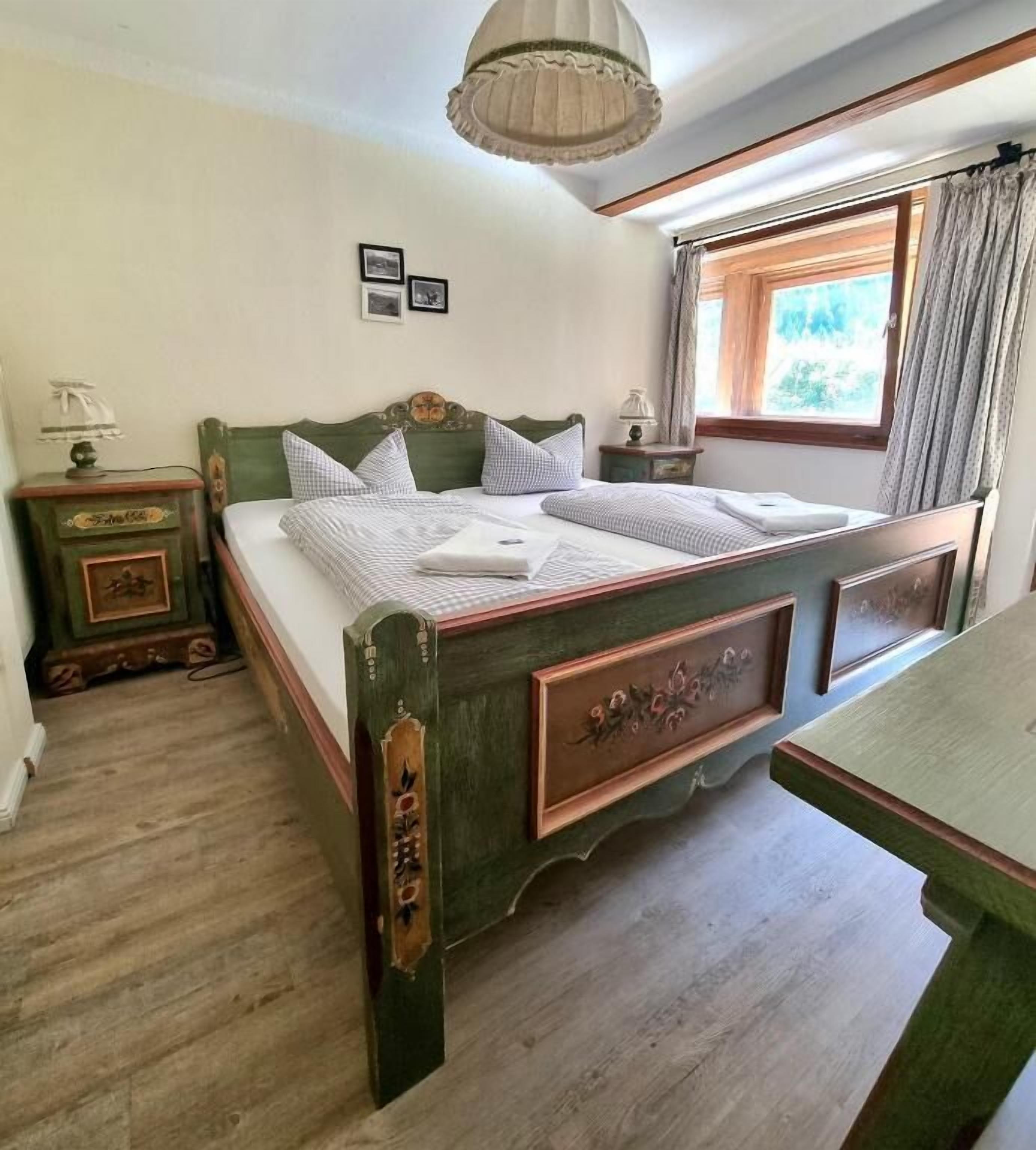 Double Room, Balcony, Mountain View