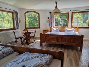 Quadruple Room, Mountain View - Berggasthof Almagmach (Immenstadt im Allgäu)
