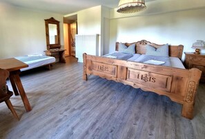 Triple Room, Balcony, Mountain View - Berggasthof Almagmach (Immenstadt im Allgäu)