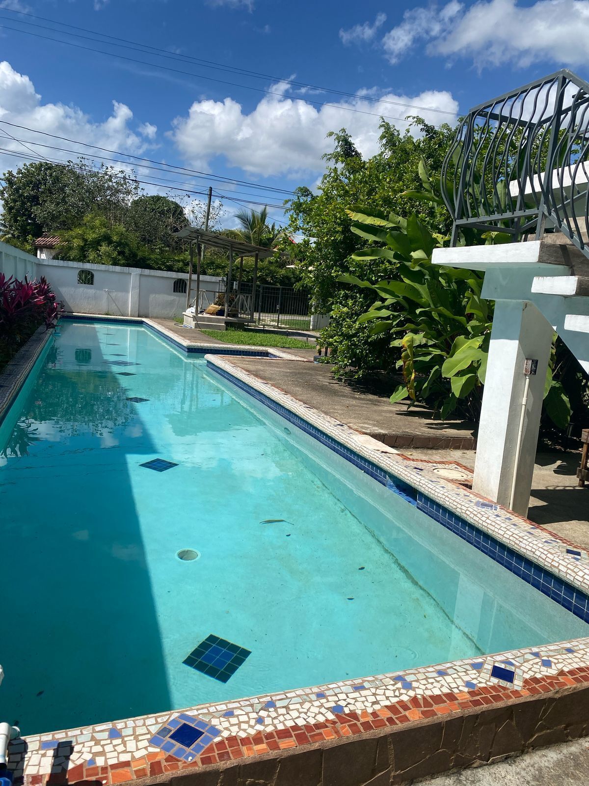 Comfort Cabin, River View | Pool