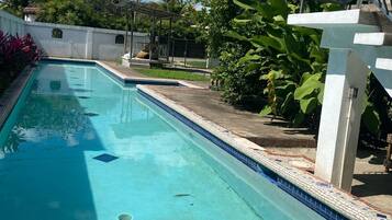 Comfort Cabin, River View | Pool