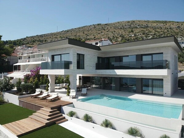 Villa | Exterior - Sanctuary With Private Pier & Annex (Seget)
