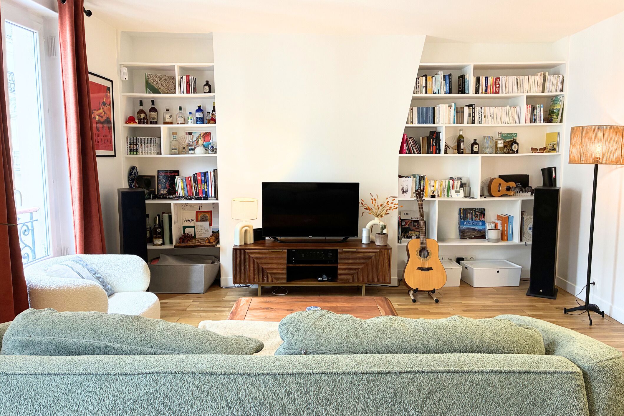 TV