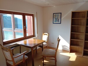 Dining - Vrbo Property (Hilchenbach)