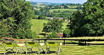 Gîte Montgaudon. Rural authentic farmhouse in the Morvan.