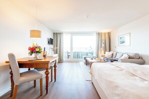 Bügeleisen/Bügelbrett, kostenloses WLAN, Bettwäsche