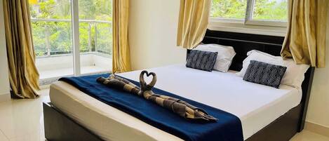 Superior Double Room, Air conditioning | View from room