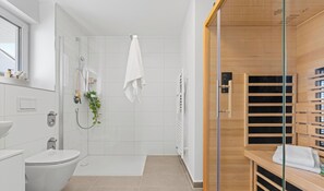 Shower, hair dryer - Ostseesternchen - Sauna, washing machine, terrace, private parking space (Olpenitz)