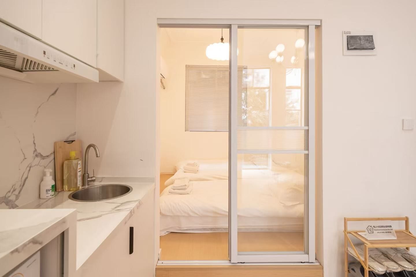 Economy Apartment | Private kitchenette