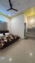 Deluxe Double or Twin Room, Balcony, Mountain View