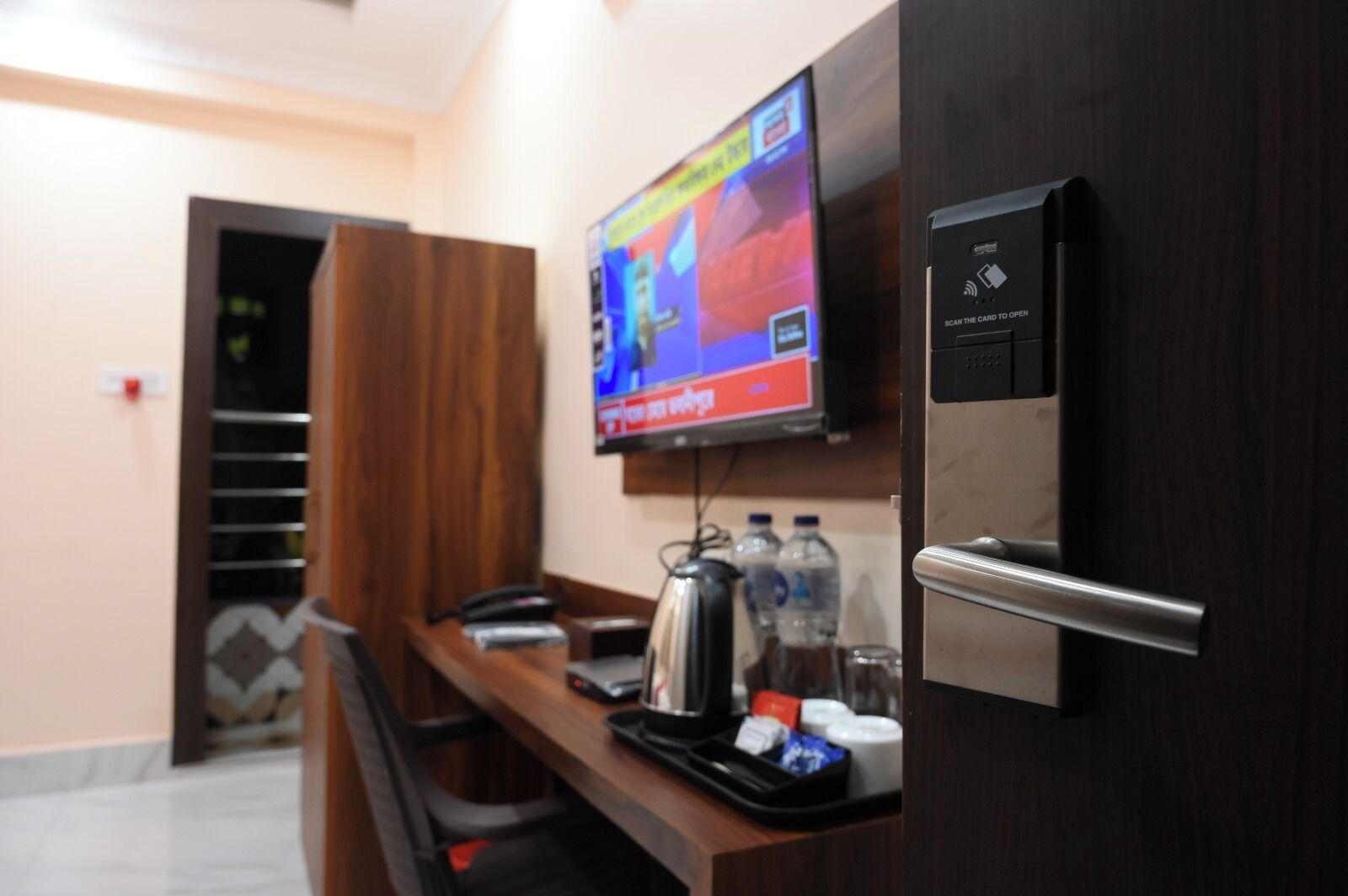 Superior Double Room, Balcony | Interior