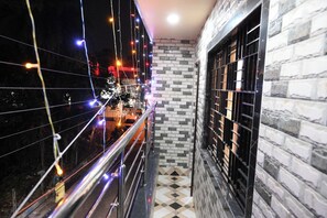 Phòng 4 Superior, ban công | Khuôn viên nơi lưu trú